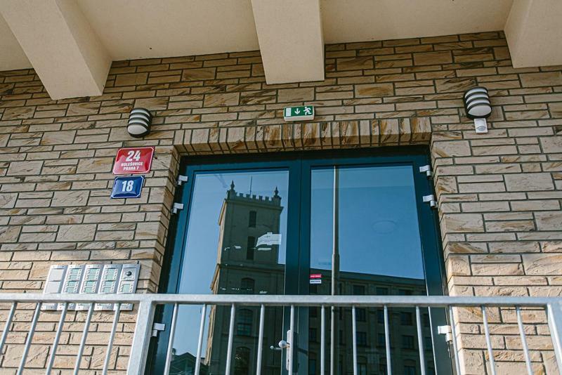 Cosy Studio, 15Min To Old Centre, Self-Check In, Free Wifi, Welcome Drink! Prag Exterior foto